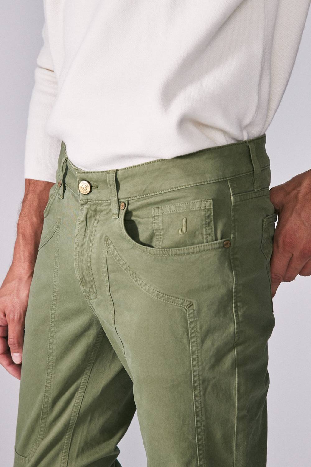 Jeckerson Pantalone slim fit con toppa Offerte