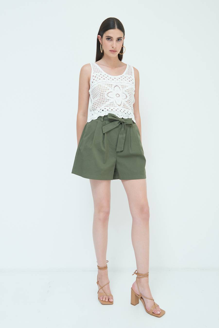 Kikisix SHORT CON CINTURA FASCIA VERDE MILITARE Spedizione Gratuita