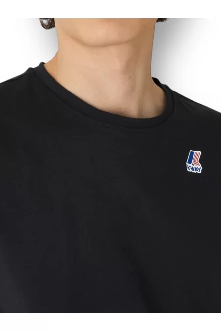 K-WAY T-shirt da uomo K-WAY Il marchio K-WAY offre una maglietta comoda e resistente per uomini. Qualità premium e design alla moda. Perfetta per ogni occasione Spedizione Gratuita