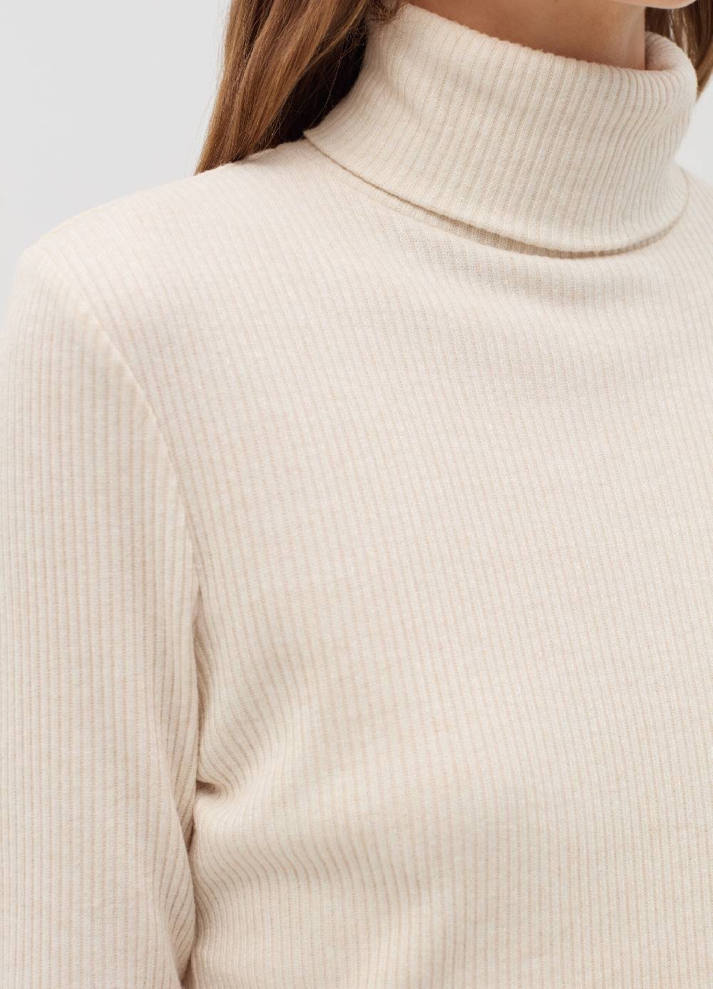 OVS T-shirt a costine con collo alto 2025